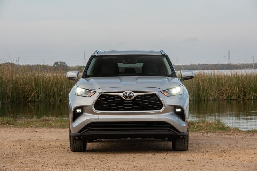  Toyota Highlander XLE 2019 года  (фото 23 из 34)